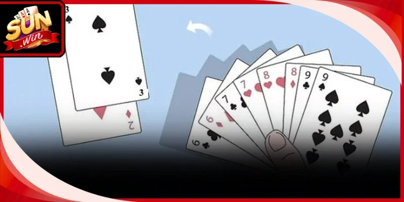 Tình huống phạt tạo nên kịch tính và bất ngờ cho trận đấu Phỏm/Tá lả online